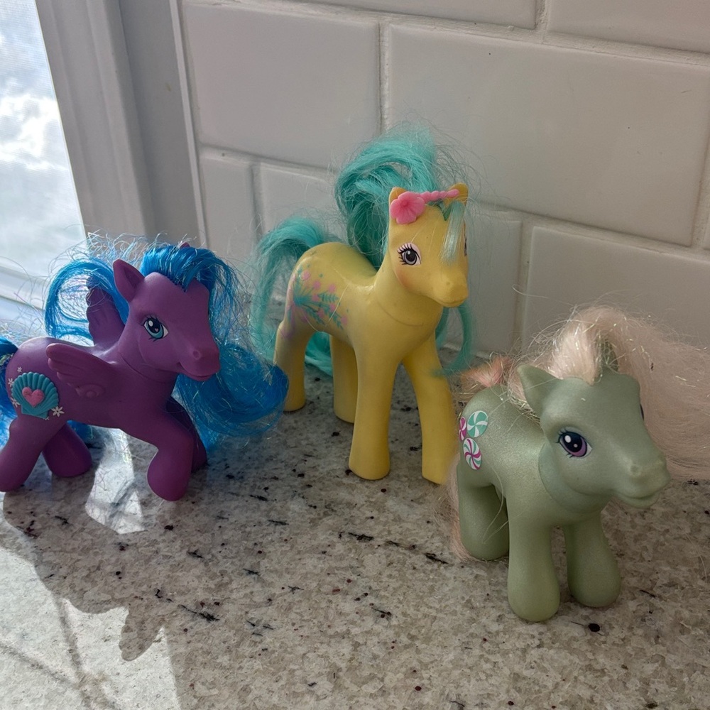 Vintage Hasbro My Little Pony toys